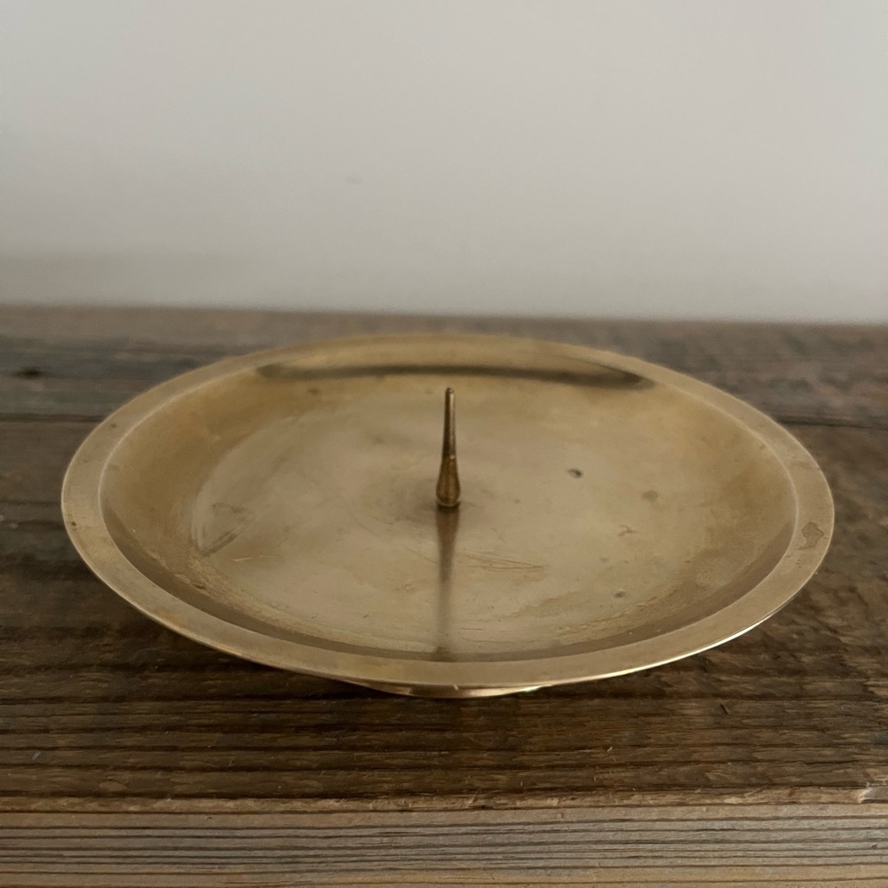 Elegant Pillar Gold Candle Holder